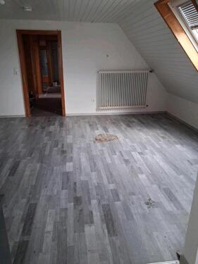 Foto - 3.5 Zimmer Dachgeschoßwohnung zur Miete in Friesenheim