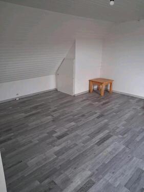 Foto - Dachgeschoßwohnung in Friesenheim zur Miete