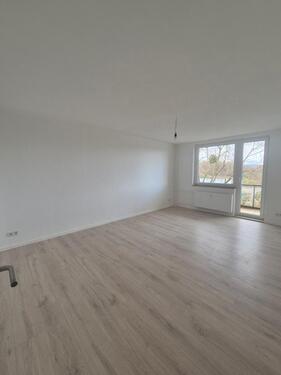 Foto - 3 ZKB saniert im 1.OG mit Balkon