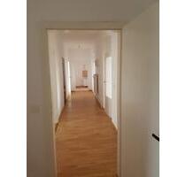 2 Wohnungen im Werdau - 100.000,00&nbsp;EUR Kaufpreis, ca.&nbsp; 116,00&nbsp;m&sup2; in Werdau (PLZ: 08412)