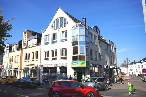 Foto - Montabaur, Büro-Praxisräume mit Schlossblick *VIRTUELLE 360° BESICHTIGUNG AUF ANFRAGE*