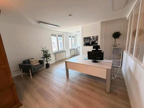 Foto - Büroraum, sofort bezugsfertig, inkl. Meetingraum und Küche
