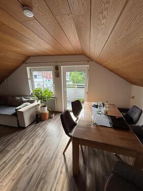 Foto - 3 Zimmer Dachgeschoss Wohnung - 1.100,00 EUR Kaltmiete,