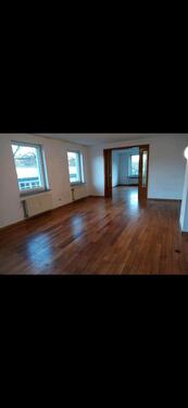 Foto - helle Altbauwohnung in Büren mit gepflegten Dielenboden