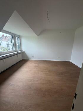 Foto - 2 Zimmer Dachgeschoßwohnung zur Miete in Düsseldorf