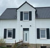 Haus von 1900, komplett saniert, 180m2 Wohnfläche, 700m2 Grund - Unna