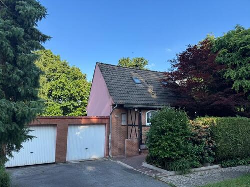 Foto - Einfamilienhaus Wohnung mit eingezäuntem Garten