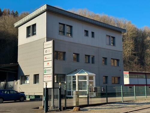 Foto - Büroetage mit Waldblick - 1.150,00 EUR Kaltmiete, ca.  130,00 m²