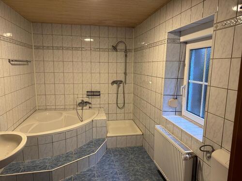 Foto - Haus mit 4 Zimmer in 66894 Wiesbach zu vermieten, frei ab sofort.