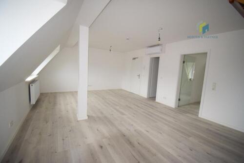 Foto - Möblierte 2 Zimmer Maisonette - 1.300,00&nbsp;EUR Kaltmiete, ca.&nbsp; 68,00&nbsp;m&sup2;