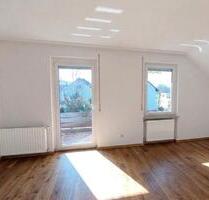 Provisionsfrei! Renovierte 4 Zi Wohnung in Bühl