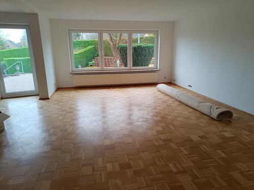 Foto - Großzügige helle 4 Zimmerwohnung