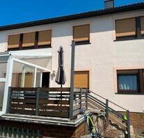Gepflegtes Zweifamilienhaus in Seligenstadt Froschausen-
