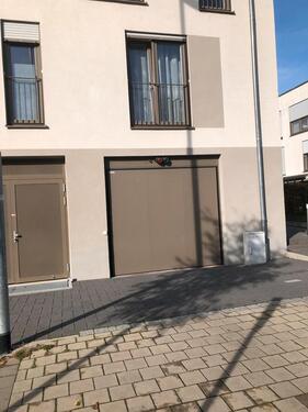 Foto - Tiefgaragenstellplatz zu vermieten