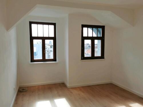 Foto - Große 2 Zimmer WG-geeignete Wohnung