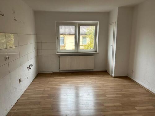 Foto - Großzügige 2 Zimmer Wohnung im 3. Obergeschoss