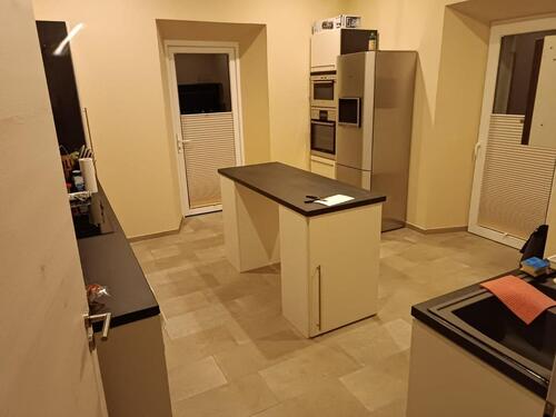 Foto - helle geräumige EG-Wohnung - 890,00 EUR Kaltmiete,