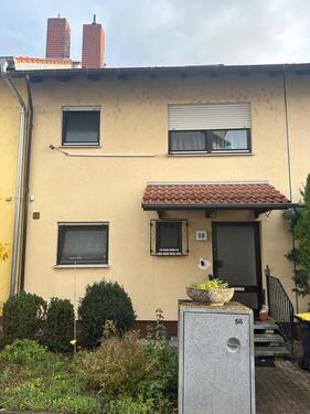 Foto - Reihenmittelhaus mit 5 Zimmern in Ludwigshafen-Oggersheim