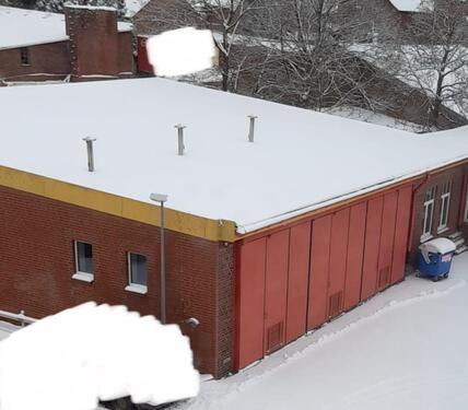 Foto - Hallenplatz, ganzjährig, einzeln oder ges. Halle, Zentrum Meldorf