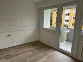 Foto - Einziehen und wohlfühlen ... 3 Zimmer, Balkon im 1. Obergeschoss