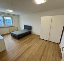 Helle möblierte 1-Zimmer Wohnung - Berlin Lichtenberg