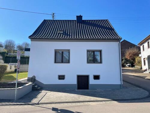 Foto - Einfamilienhaus freistehend - 185.000,00&nbsp;EUR Kaufpreis, ca.&nbsp; 100,00&nbsp;m&sup2;
