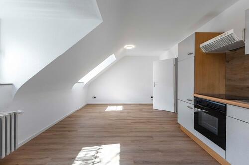 Foto - 2 Zimmer Dachgeschoßwohnung zur Miete in Mertesdorf