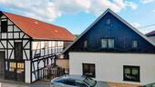 Foto - Haus und Scheune in Südthüringen