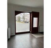 Modernes und Helles Büro Praxis Laden in TOP-Lage - Finsterwalde