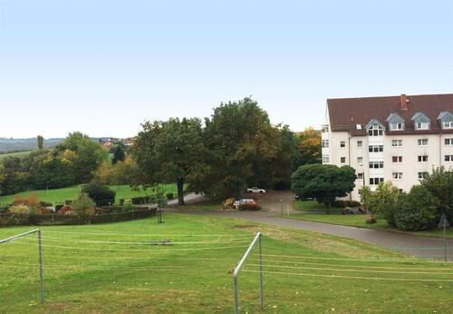 Foto - +++ Helle 3 Zimmer im Dachgeschoss mit Balkon und Stellplatz in landschaftlich schöner Lage +++