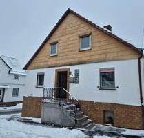 kleines Einfamilienhaus günstig zu verkaufen - Frankenau