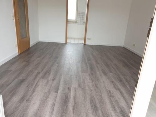 Foto - 2-Zi.-Whg. mit Süd-Balkon, Tiefgarage, Lift (Küchenmöbel MÖGLICH)