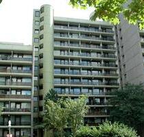 WG Zimmer zur Zwischenmiete - 600,00&nbsp;EUR Kaltmiete, ca.&nbsp; 60,00&nbsp;m&sup2; in Köln (PLZ: 50858) Lindenthal