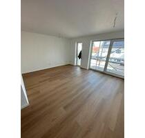 Helle 2-Zimmer-Wohnung mit Balkon in Hambrücken zu vermieten