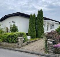 Ein -Zwei Familienhaus in 35423 Lich 4S, 2Bäder, Garten, Garage - Linden