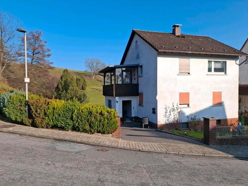 Foto - Einfamilienhaus mit sehr schönen Bachgrundstück