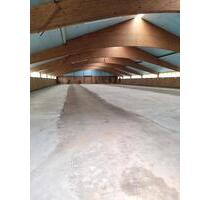 Hallenstellplatz, Stellplatz, Ganzjahresstellplatz, Halle - Wesselburen