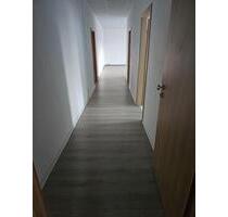 Wohnung in Waltershausen H1 5 - 938,00&nbsp;EUR Kaltmiete, ca.&nbsp; 134,00&nbsp;m&sup2; in Waltershausen (PLZ: 99880)