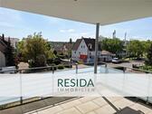 Foto - Hochwertige 4-Zi.-Wohnung mit Balkon, Aufzug, EBK und TG-Stellplatz in LE