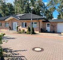 Modernes Bungalow - 429.500,00 EUR Kaufpreis, in Rietberg (PLZ: 33397)