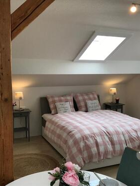 Foto - 1 Zi- DG Apartment, voll möbliert zu verkaufen