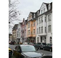 Stil Altbau mit Innenhof und Parkplätzen, Düsseldorf, Oberkassel