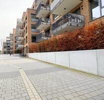 Elegantes Leben an der Weser. - 1.092,00&nbsp;EUR Kaltmiete, ca.&nbsp; 78,00&nbsp;m&sup2; in Bremen (PLZ: 28199) Neustadt