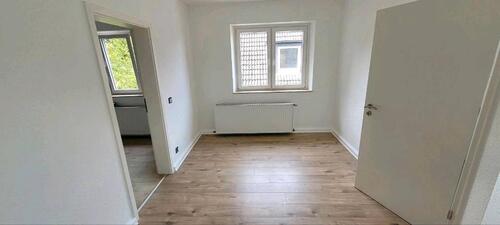 Foto - 2 Raum Dachgeschosswohnung - 380,00&nbsp;EUR Kaltmiete, ca.&nbsp; 38,00&nbsp;m&sup2;