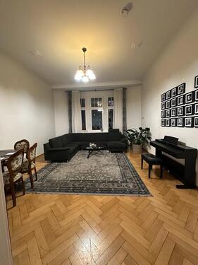 Foto - 3 Zimmer Wohnung in Stadtmitte - 1.010,00 EUR Kaltmiete, ca.  100,00 m²