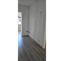 Vermiete 4 ZKB Wohnung in Elversberg - Neunkirchen Heinitz