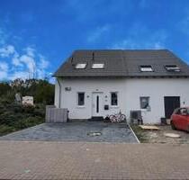 Reihenhaus - 377.000,00 EUR Kaufpreis, in Insheim (PLZ: 76865)