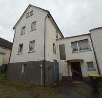 Sanierungsbedürftiges Einfamilienhaus in Daubringen - Staufenberg