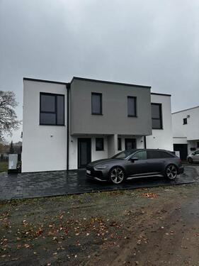 Foto - 3 Zimmer Doppelhaushälfte zum Kaufen in Halle