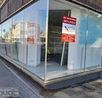 Geräumiges, gut sichtbares Ladenlokal an einer Stadt Ausfallstraße. - Minden